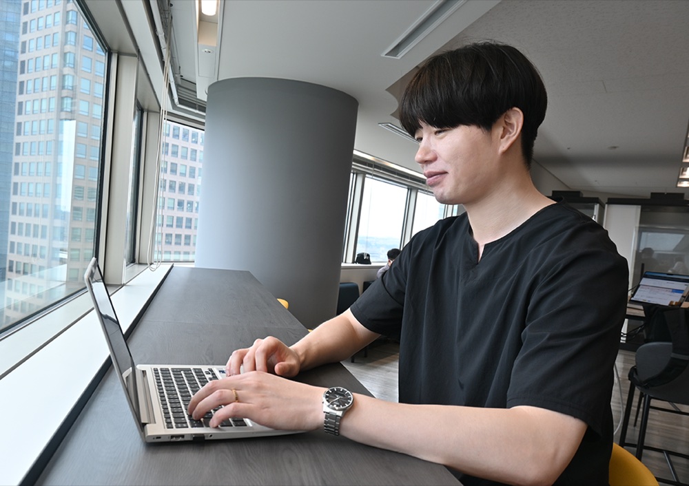 Seungkyu.C インタビューの様子